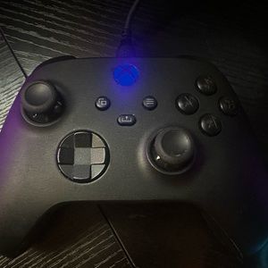 Modded Xbox Series X controller
